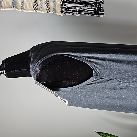 Peloton Muscle Tank Top - Picture 3 of 6